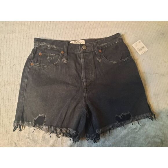 NWT Free People We The Free size 25 Black Denim Cut Off Shorts - Picture 1 of 5